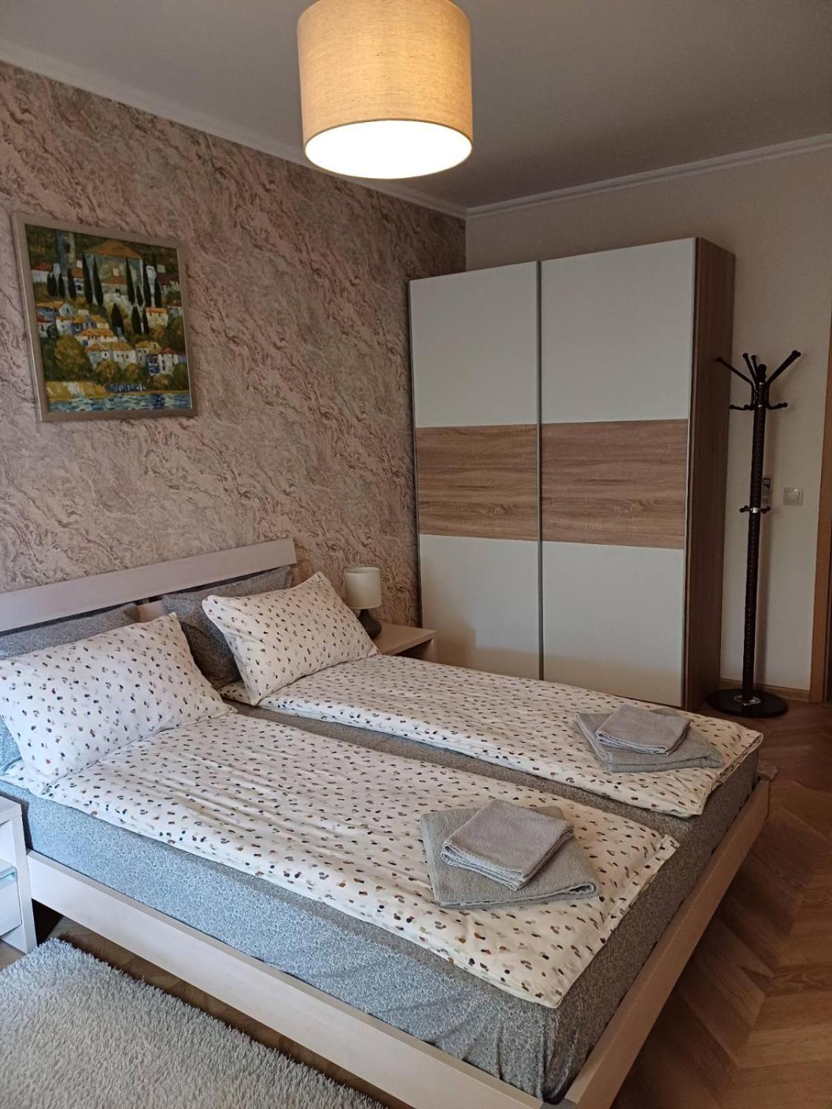 Lighthouse 1Bedroom Gec Apartment 203 بالشيك المظهر الخارجي الصورة
