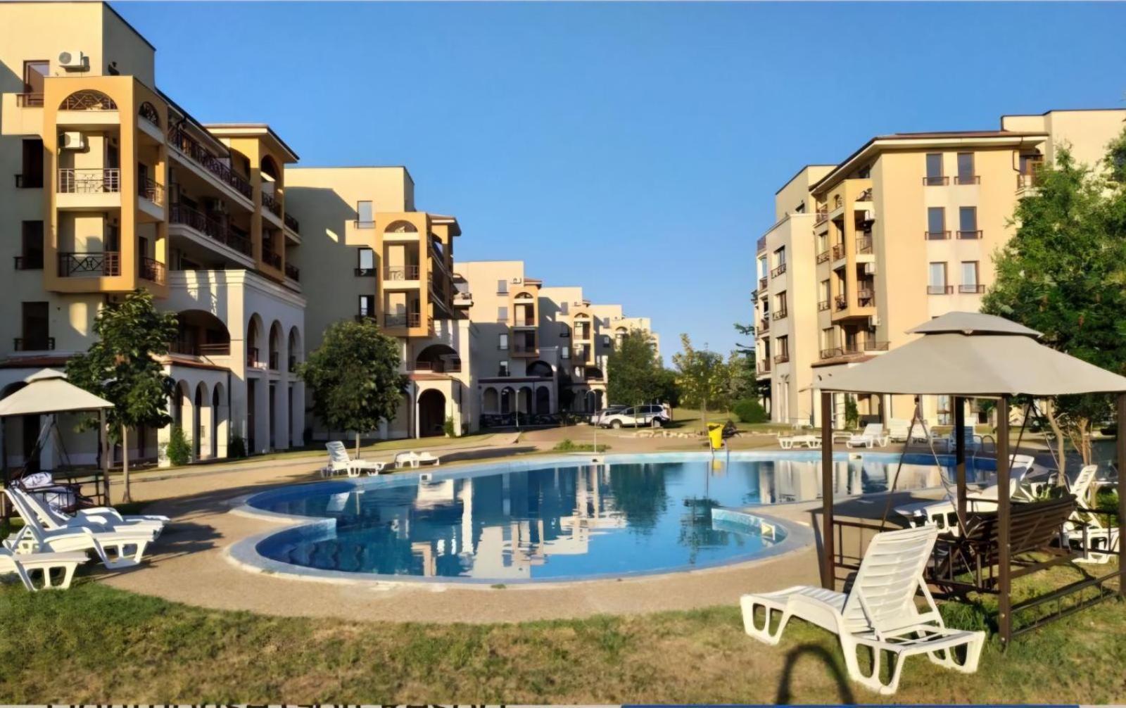 Lighthouse 1Bedroom Gec Apartment 203 بالشيك المظهر الخارجي الصورة
